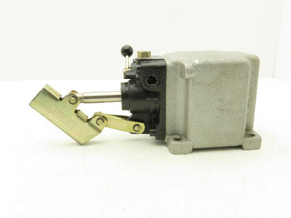 OFMB Fulcro 25 Hand Pump with 1L Reservoir 25cc Displacement (No Handle)