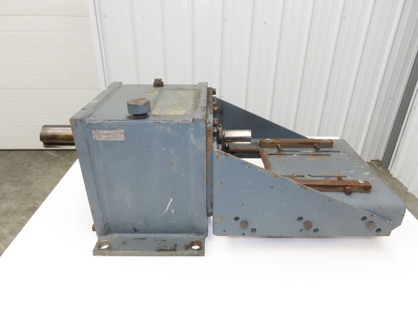 Falk 22-60FZ3AS Inline Gearbox 160.9 Reducer 2Hp 11 RPM Output w/Motor Mount