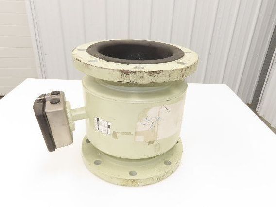 Magflo MAG 3100 Electromagnetic Flow Sensor 8" Flanged DN200 Pipe Size