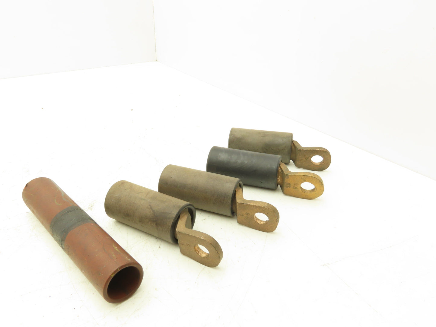 Tweco 40-180 Lug Re-usable set of 4 Lugs with 1 BP-2040 Cable Splicer