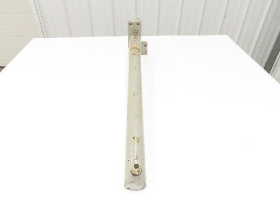 Welded Hydraulic Cylinder 1.5" Bore 22" Stroke Strap Mount Type