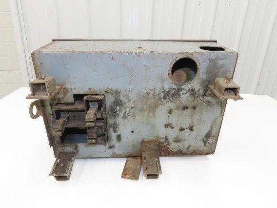 Westinghouse 2528D 30 G01 Busway Disconnect Switch Bus Plug 50A 600VAC 3PH 3W