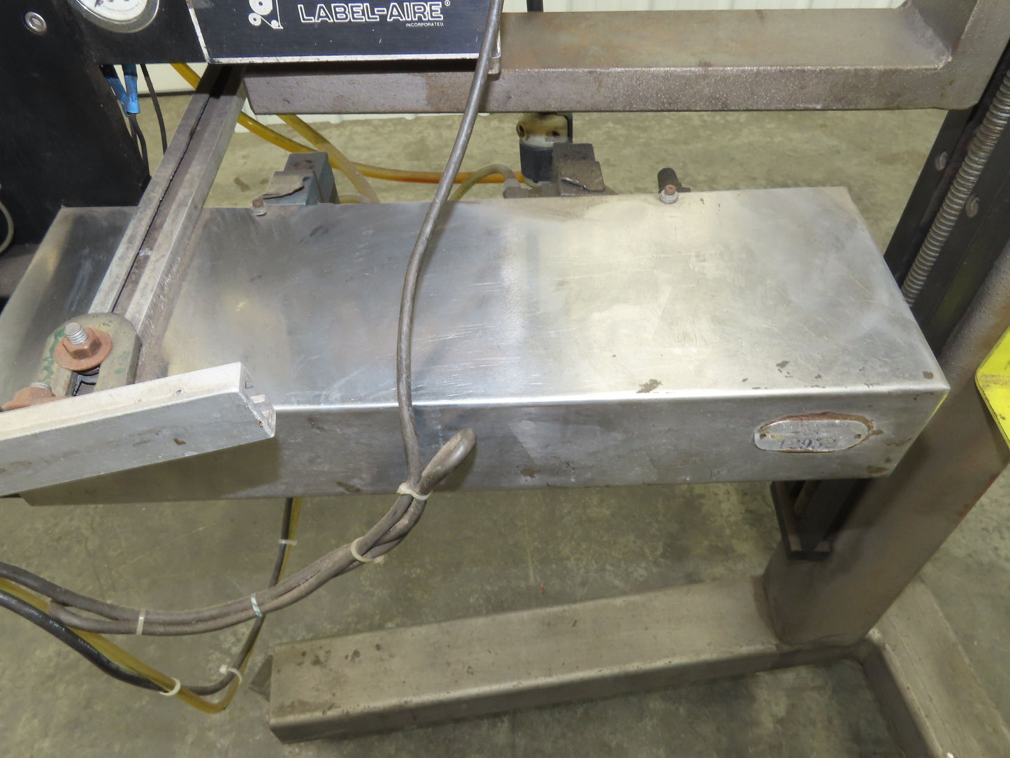 Label Aire 2114M Label Applicator Pneumatic Air Blow Cylinder