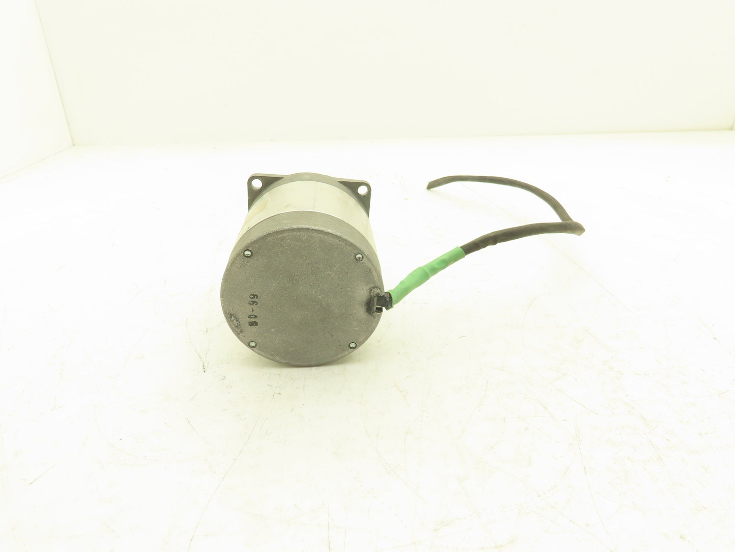 Kollmorgen STM 3437400 Stepper Motor 4.0A 0.75 Ohm 3/8" Shaft 73mm 2-7/8" Flange