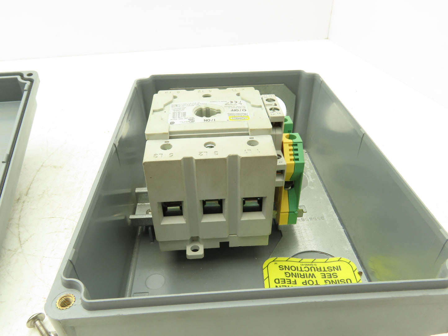 Hubbell IP69k Rotary Disconnect 600V 50Hp 100A Enclosed