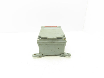 Hubbell SE HBL 3 Switched Hubbellock Enclosure 30A 600VAC