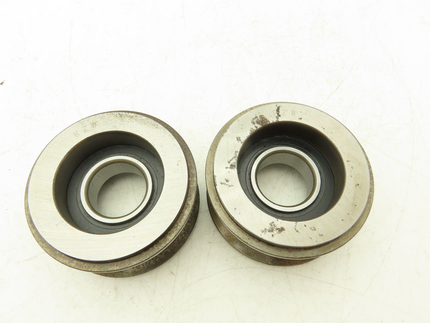 Hyster HY1379682 Chain Sheave For Chains 1" Wide 1-3/8" Bearing ID Lot of 2