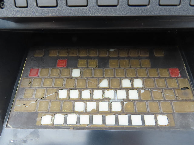 GMF Robotics A611-0001-0092 Terminal Unit Keyboard/ CRT Monitor