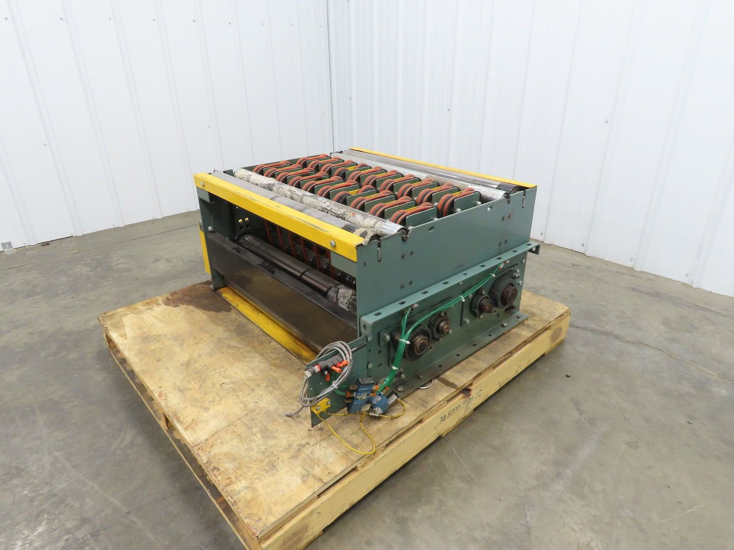 Hytrol Prosort 36" Conveyor Pivot Wheel Diverter Pneumatic RH Transfer Sorter