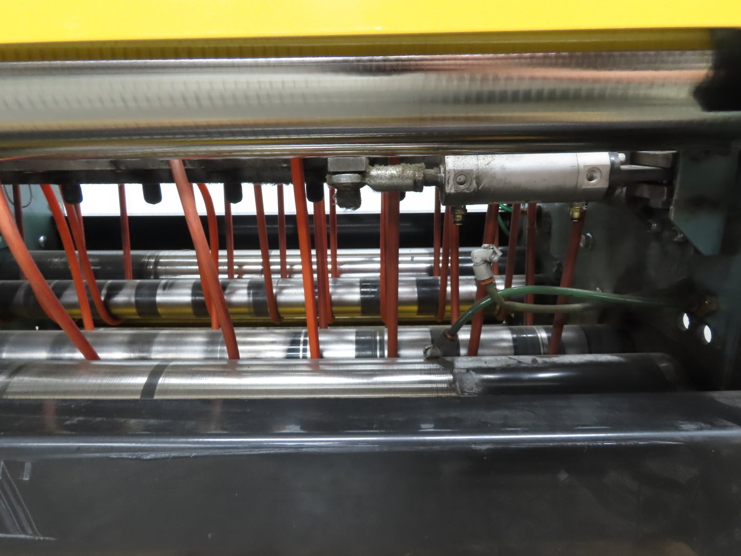 Hytrol Prosort 36" Conveyor Pivot Wheel Diverter Pneumatic RH Transfer Sorter