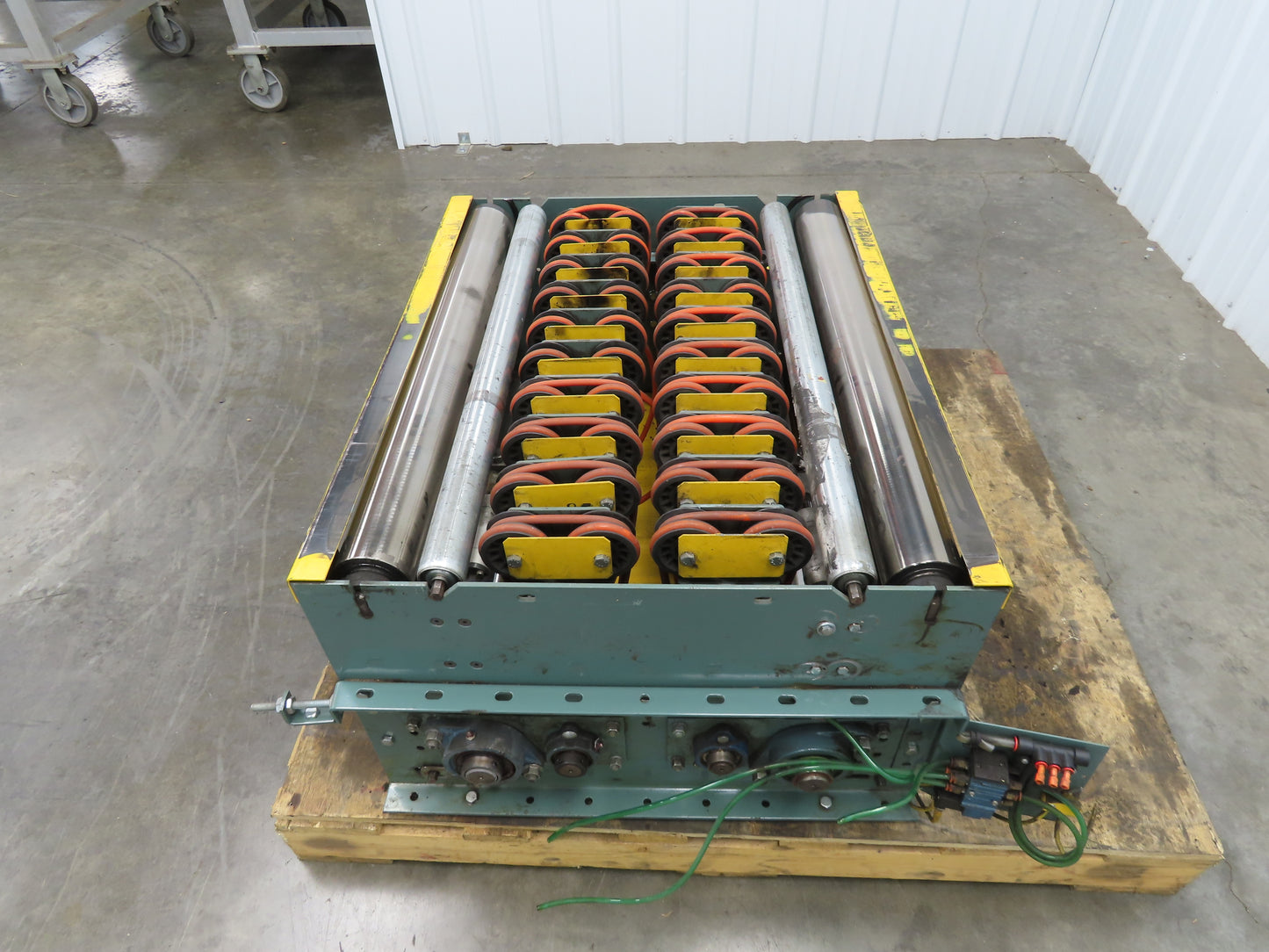 Hytrol Prosort 36" Conveyor Pivot Wheel Diverter Pneumatic RH Transfer Sorter