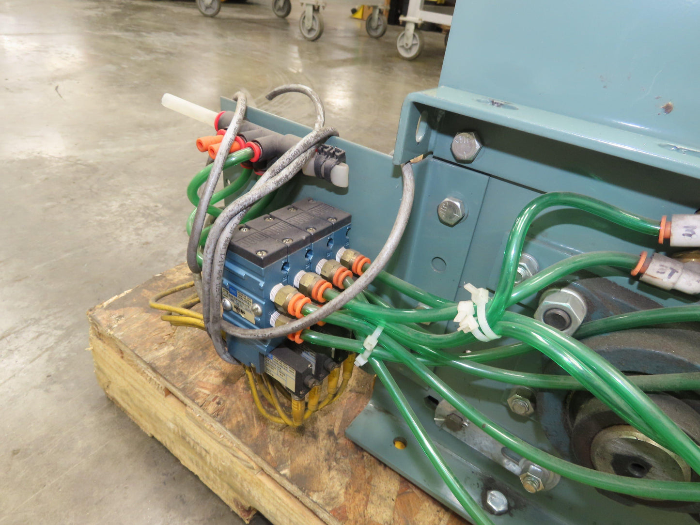 Hytrol Prosort 36" Conveyor Pivot Wheel Diverter Pneumatic 2-Way Transfer Sorter