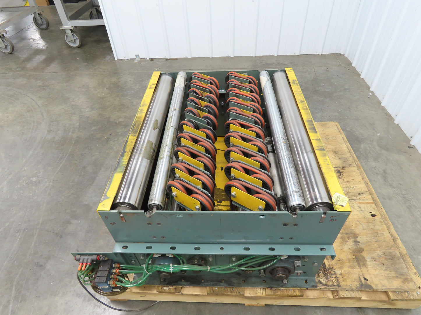 Hytrol Prosort 36" Conveyor Pivot Wheel Diverter Pneumatic 2-Way Transfer Sorter