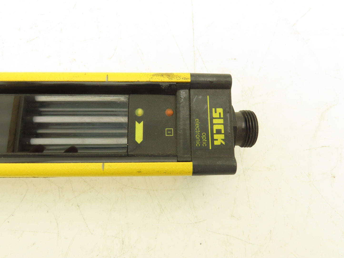 Sick FGSS 300-111 Light Curtain Emitter 300mm Height 6m sensing Distance 24V