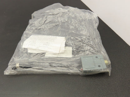 Allen Bradley 802B-CSADXSLR4 Compact Limit Switch Roller 125vAC 3A 5mm