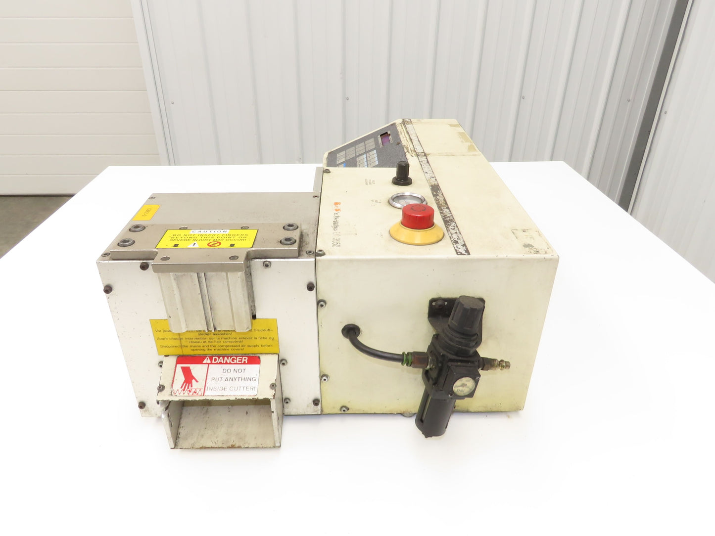 Schleuniger OC-3950 OmniCut Automatic Cutting Machine Wire Cable Fiber Optic