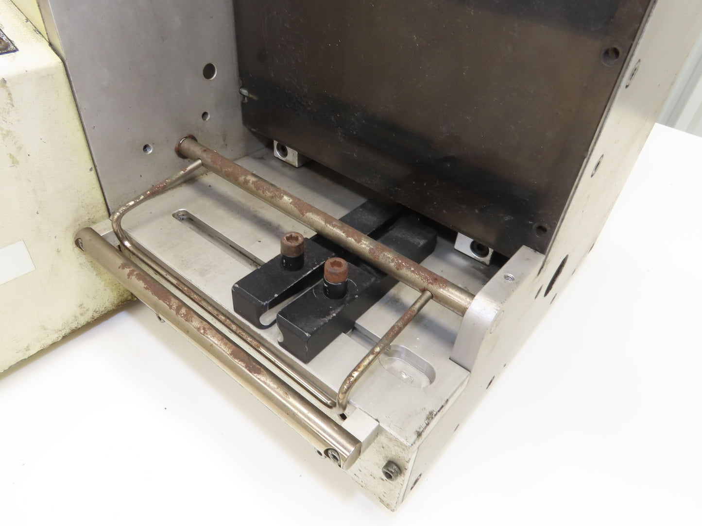 Schleuniger OC-3950 OmniCut Automatic Cutting Machine Wire Cable Fiber Optic