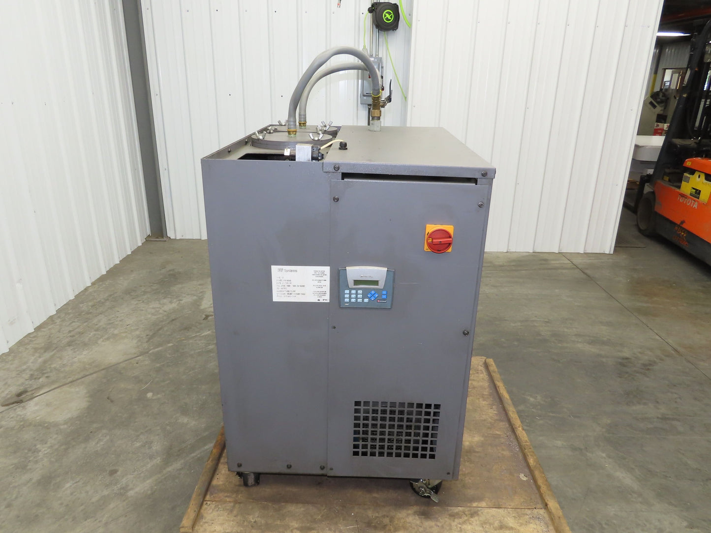 Mazak 730-5X MP Spindle Milling Machine Coolant Pump Hydra Cell Filtering Unit