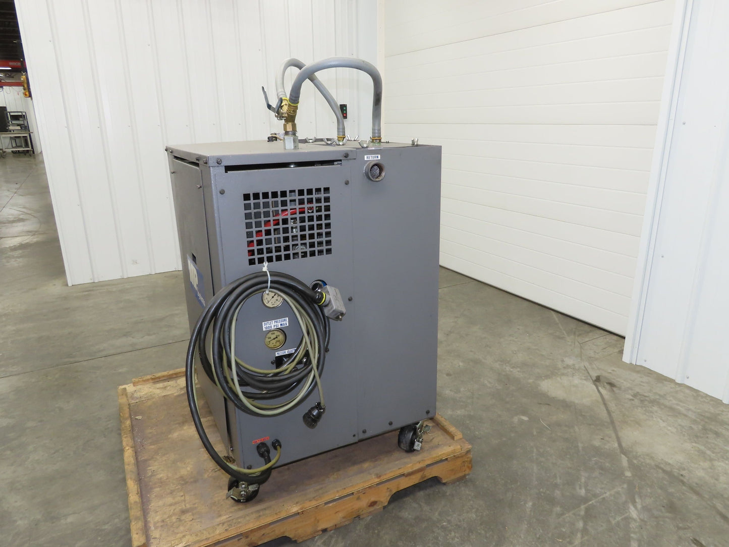 Mazak 730-5X MP Spindle Milling Machine Coolant Pump Hydra Cell Filtering Unit