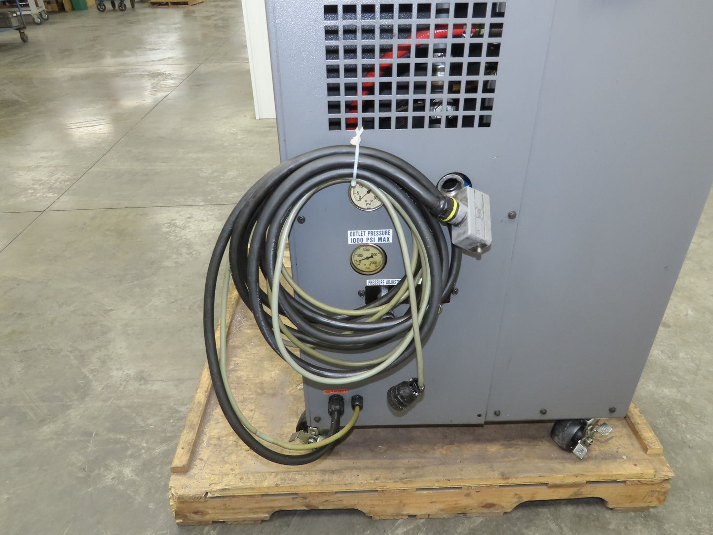 Mazak 730-5X MP Spindle Milling Machine Coolant Pump Hydra Cell Filtering Unit