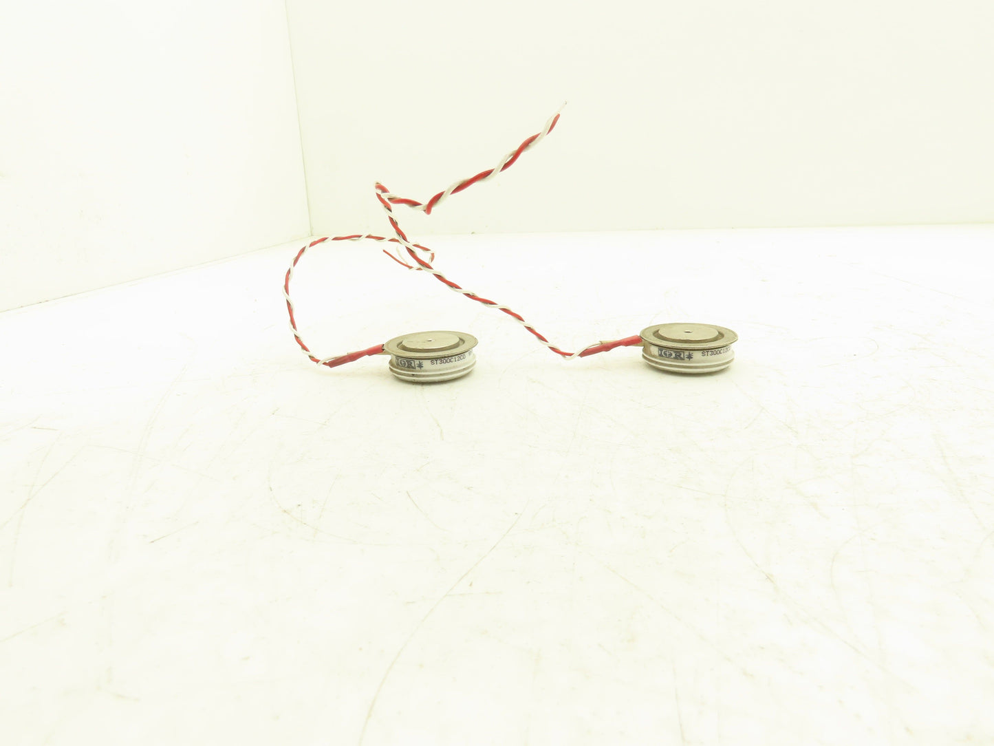 IR Vishay Intertech VS-ST300C12C0 Unidirectional Thyristor Module Lot of 2