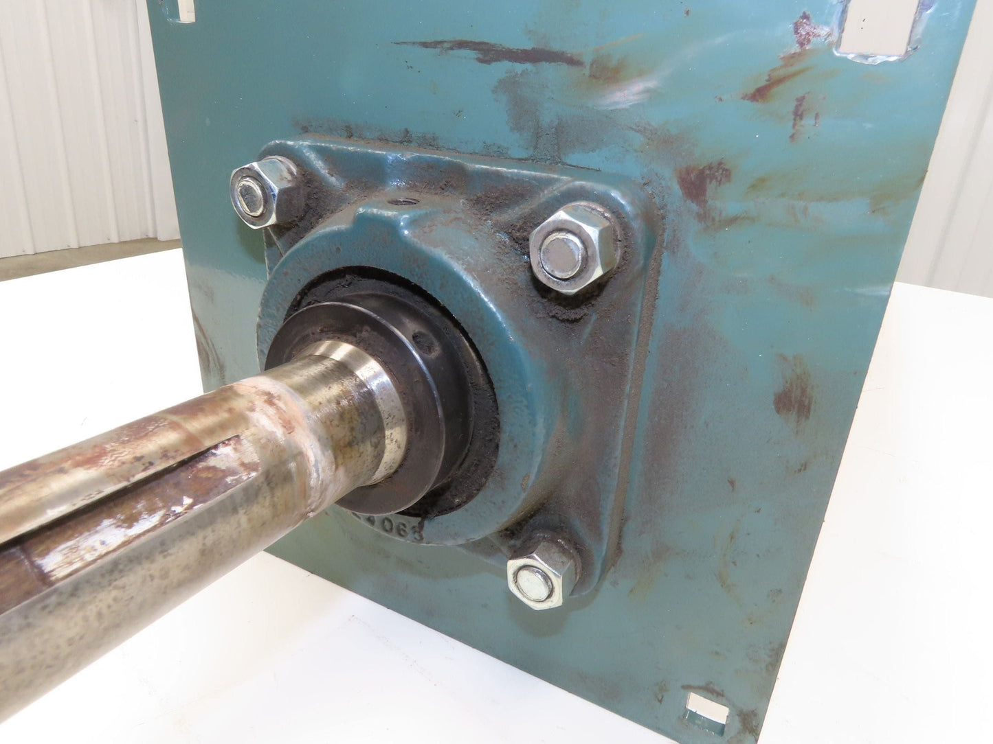 Hytrol Conveyor 8" x 36" Center Drive Pulley 33"BF 1-11/16" x 1.5" Ext Shaft