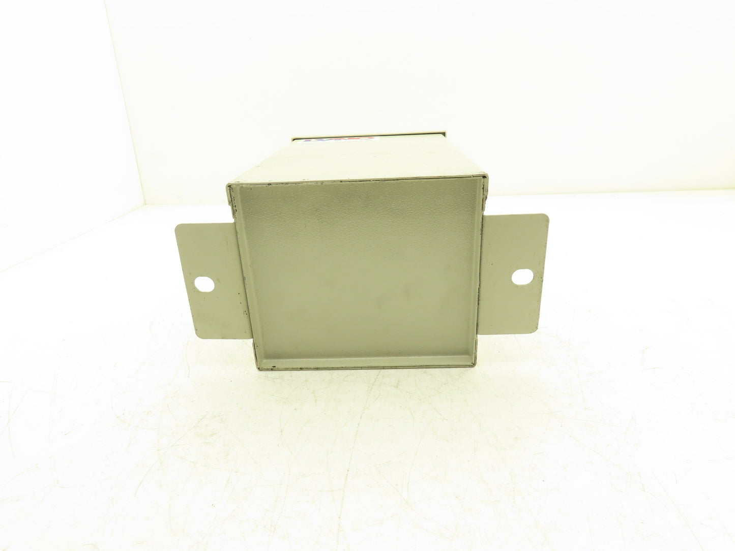 ABB C484G5 Capacitor 5kVAR 480vAC 3Ph 60Hz NEMA 1 Enclosure Dry Type