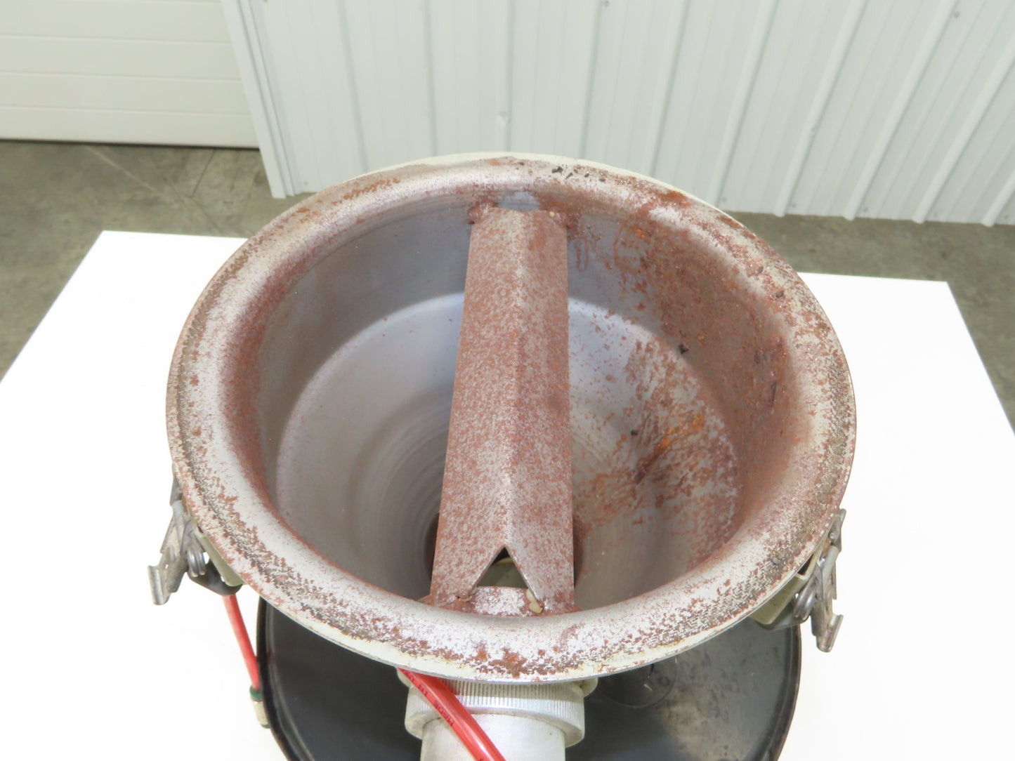 Conair DL8 Vacuum Receiver Loader 8" Clear Hopper Pneumatic Valve