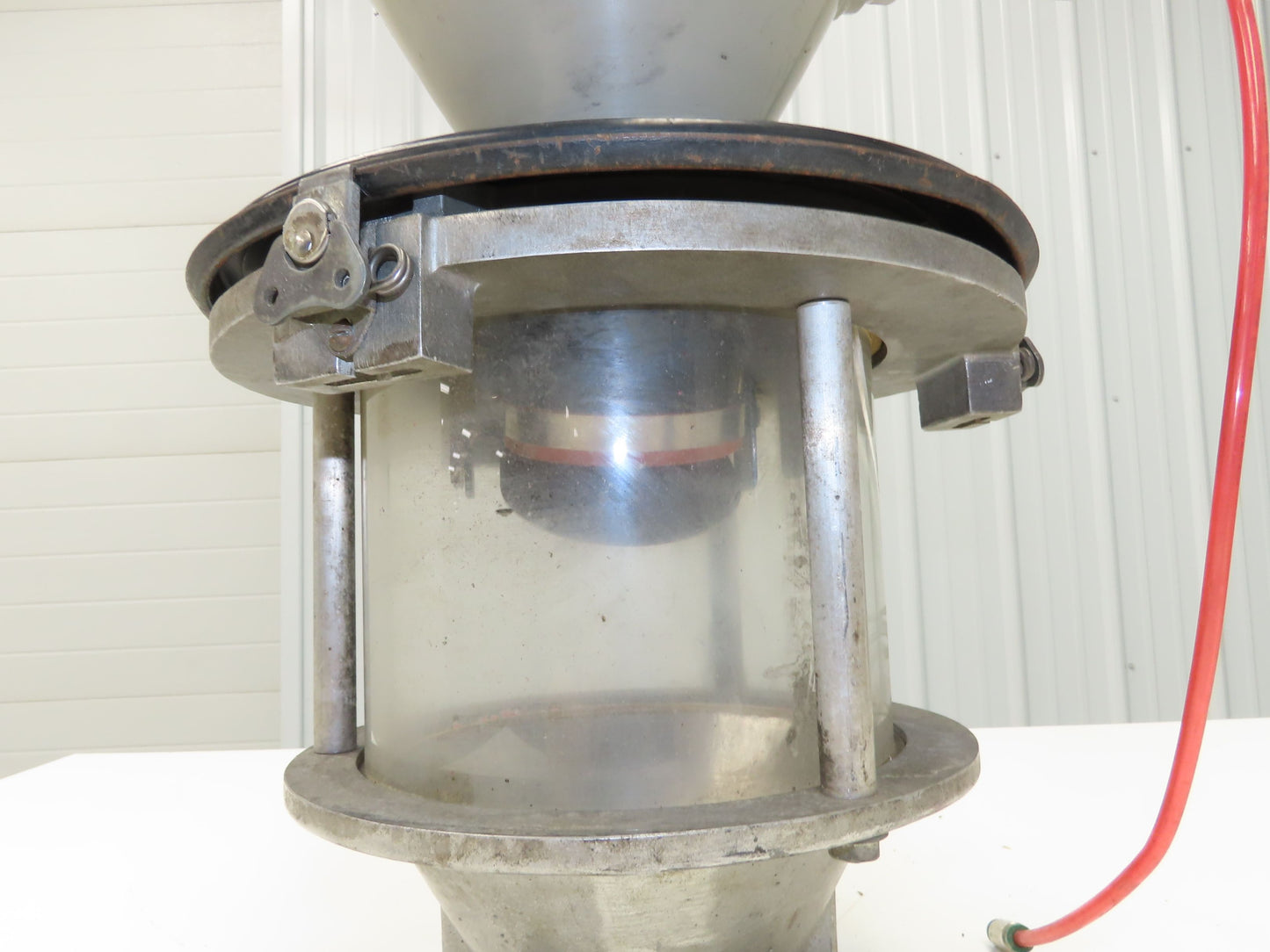 Conair DL8 Vacuum Receiver Loader 8" Clear Hopper Pneumatic Valve