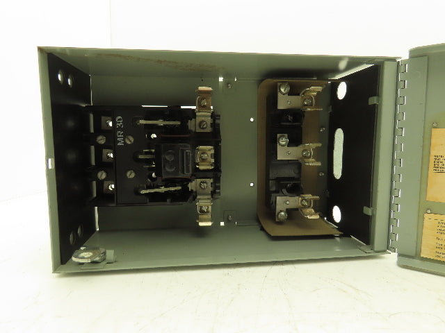 General Electric QMR261 Fusible Disconnect 30A 600vAC 3 Pole 10Hp Max 3Hp Std