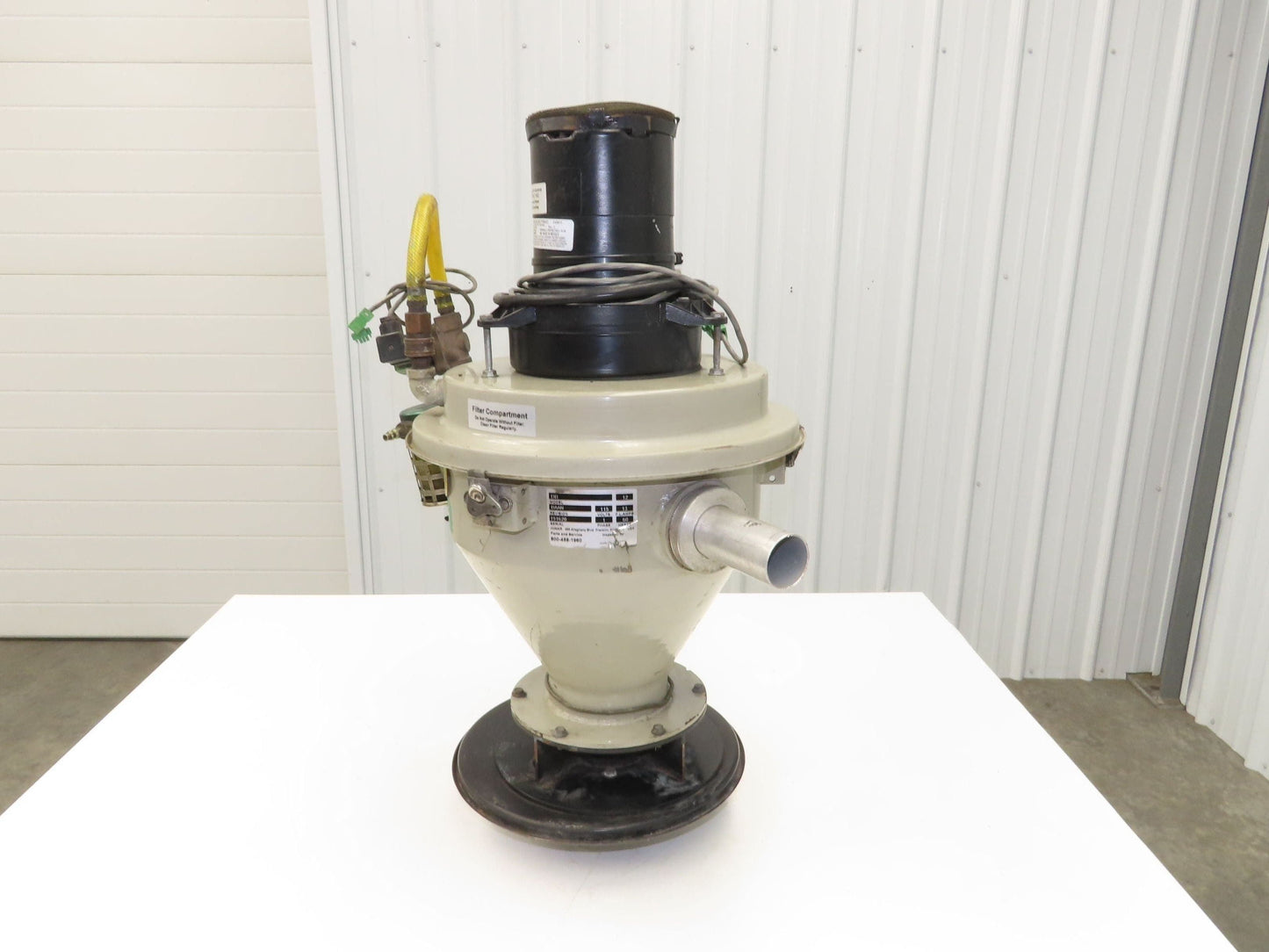Conair Dustbeater Vacuum Receiver Loader 12" Hopper 115V Motor