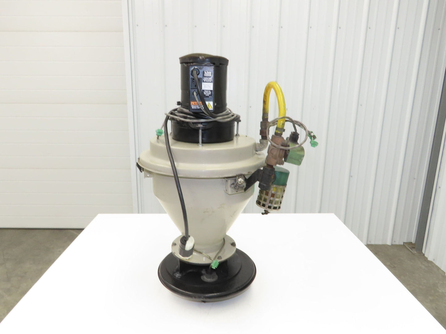 Conair Dustbeater Vacuum Receiver Loader 12" Hopper 115V Motor