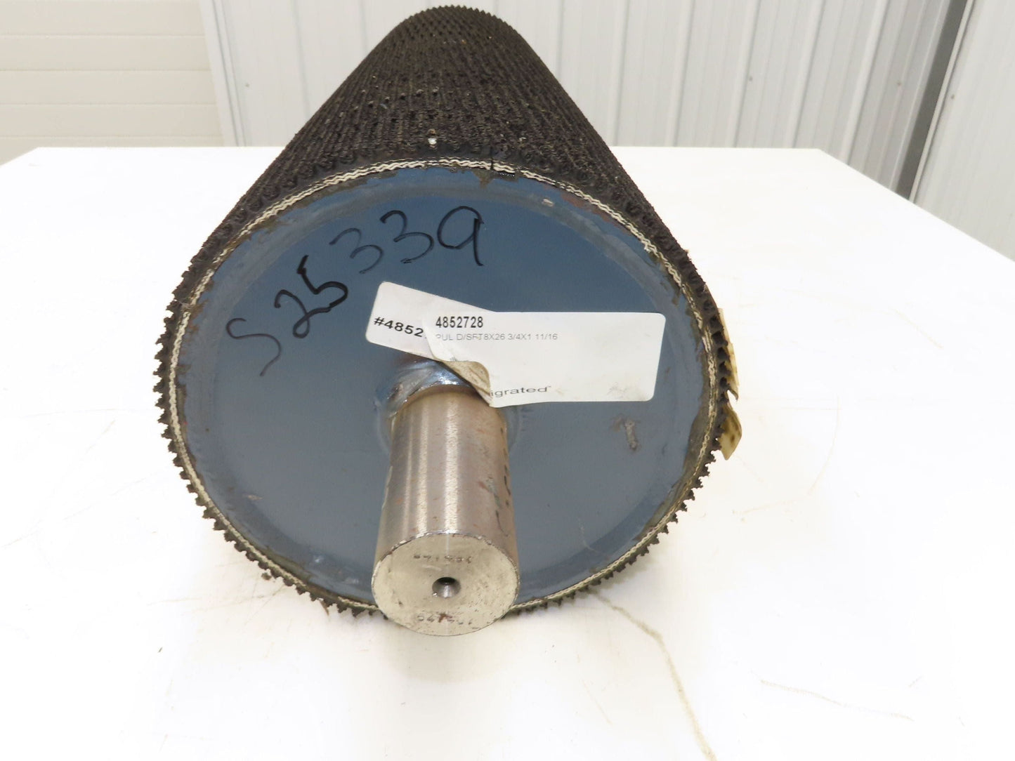 Intelligrated 28" Conveyor Lagged Grip Top Pulley 8"x 26-3/4"W 1-11/16" Shaft