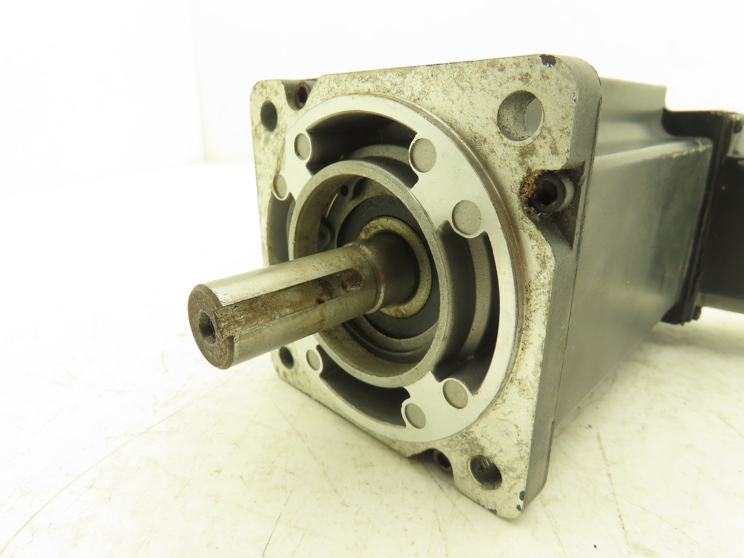 Allen Bradley MPL-A320H-SJ22AA Servo Motor Kinetix 1kW 3500rpm 230v 3ph