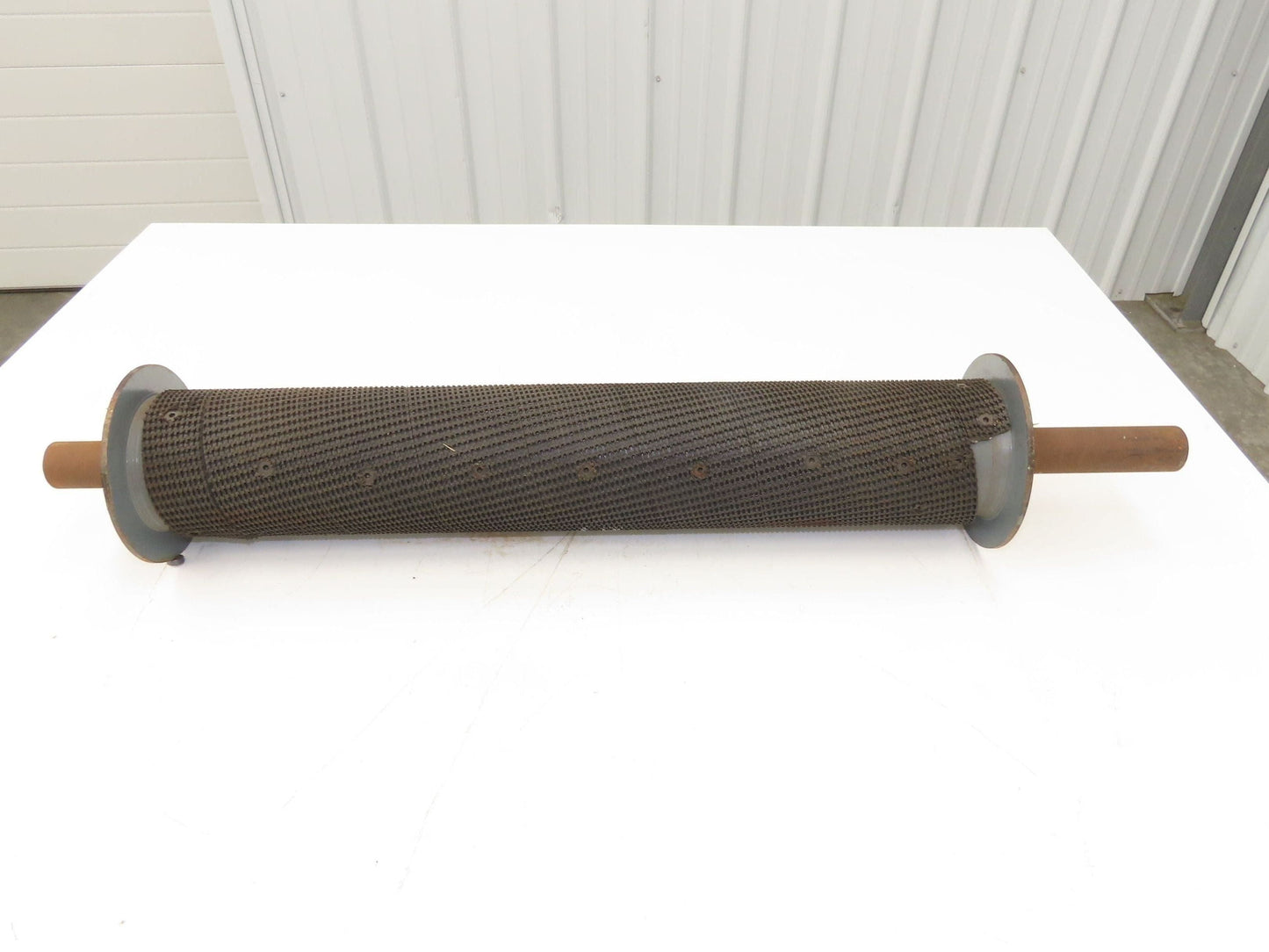 Intelligrated 27" Conveyor Grip Top Infeed Pulley 4-1/2"x 25"W 1-7/16" Shaft