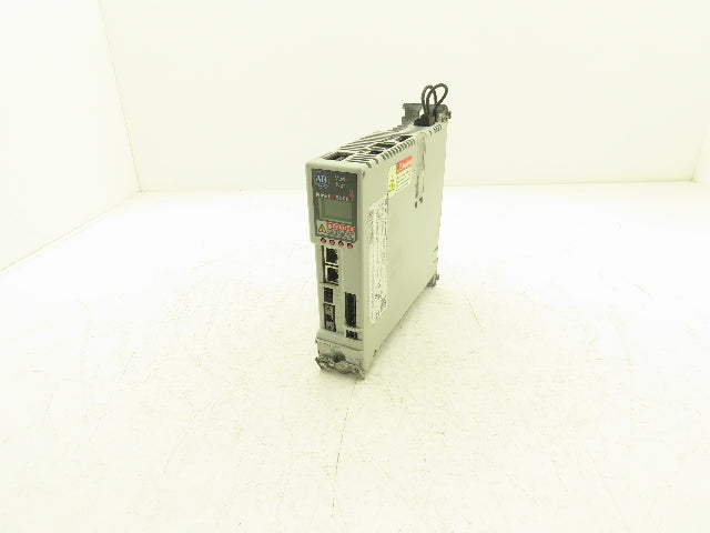 Allen Bradley 2198-H003-ERS Kinetix 5500 Servo Drive 1/3Ph In 460v 3Ph 590Hz Out