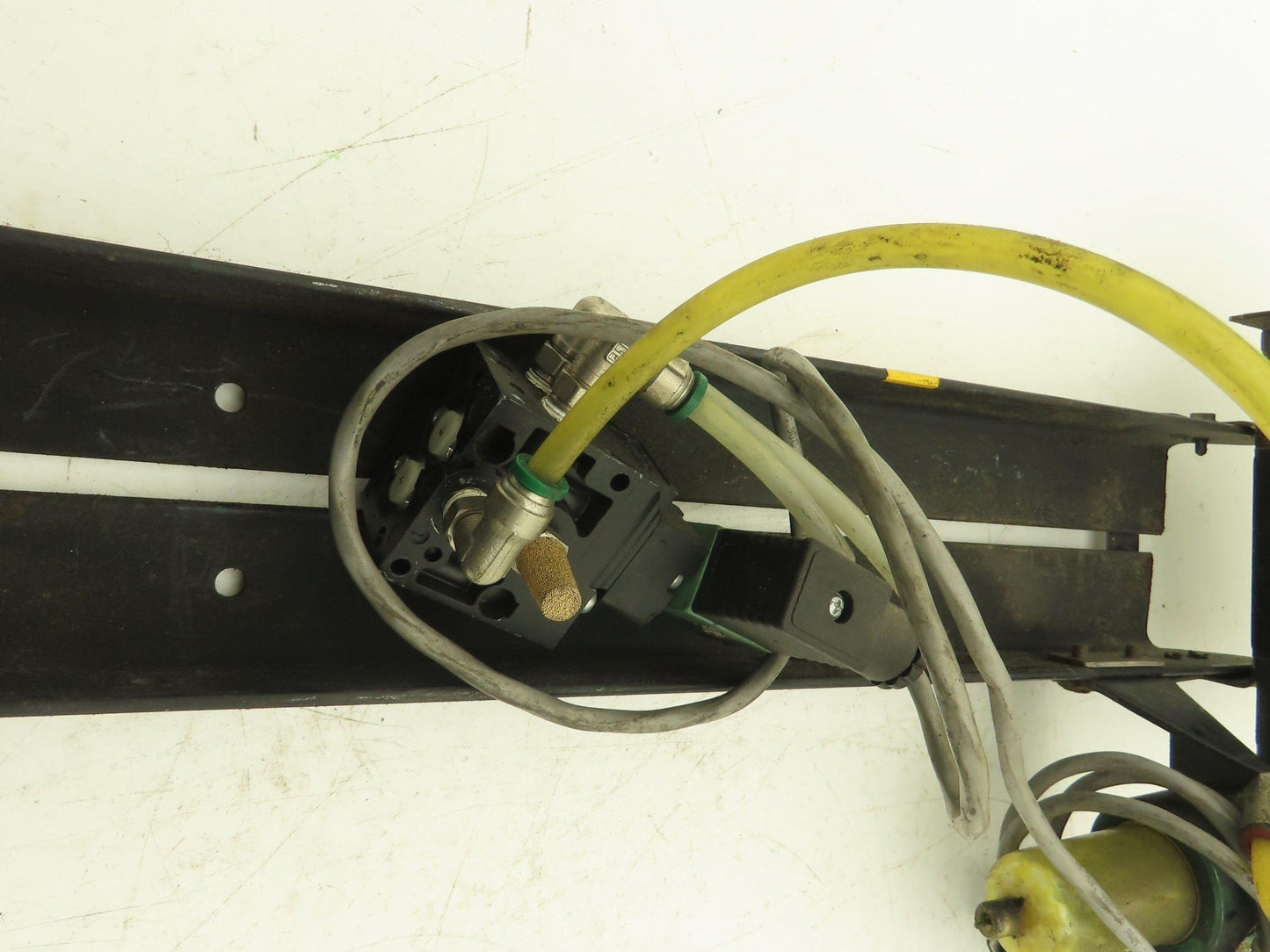 Conair UTB Universal Terminal Box Injection Molding Flow Control