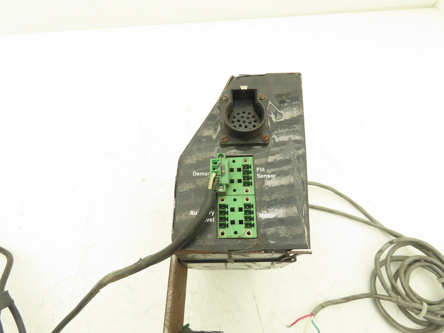 Conair UTB Universal Terminal Box Injection Molding Flow Control