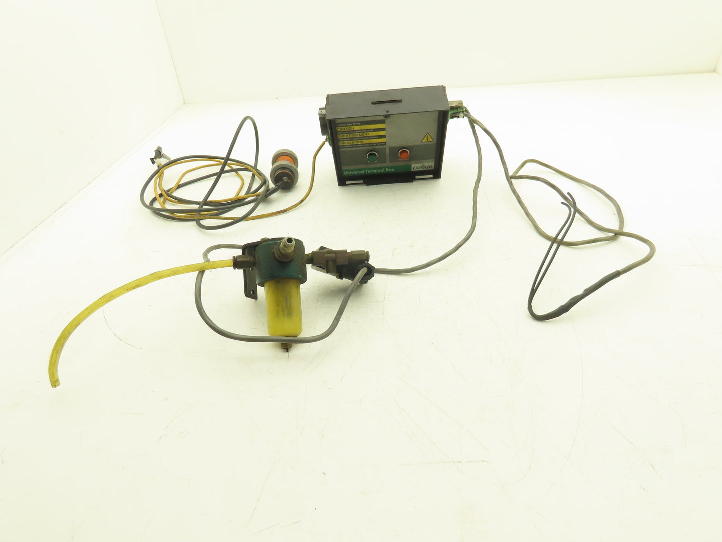 Conair UTB Universal Terminal Box Injection Molding Flow Control