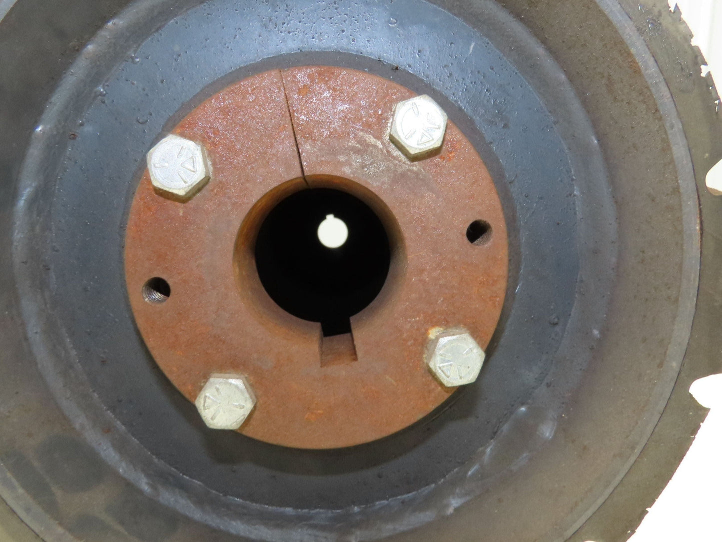 28" Conveyor Lagged Drive Pulley 7.5"x 26-3/4"W 1-5/8" QD Bushing Bore