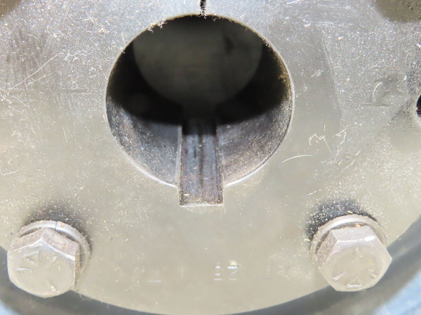 Precision 8"x 29" Lagged Grip-Top Conveyor Pulley 1-7/16" QD Bushed Bore