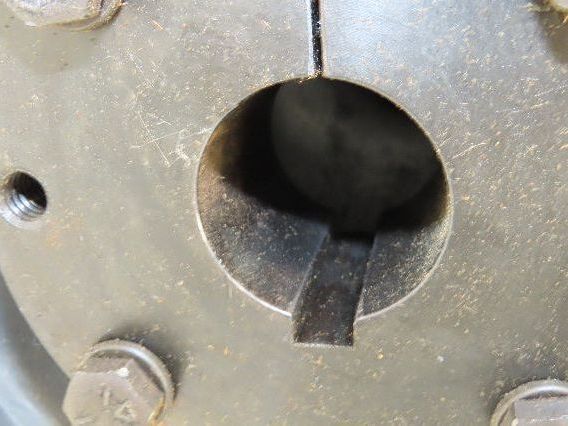 Precision 8"x 29" Lagged Grip-Top Conveyor Pulley 1-7/16" QD Bushed Bore