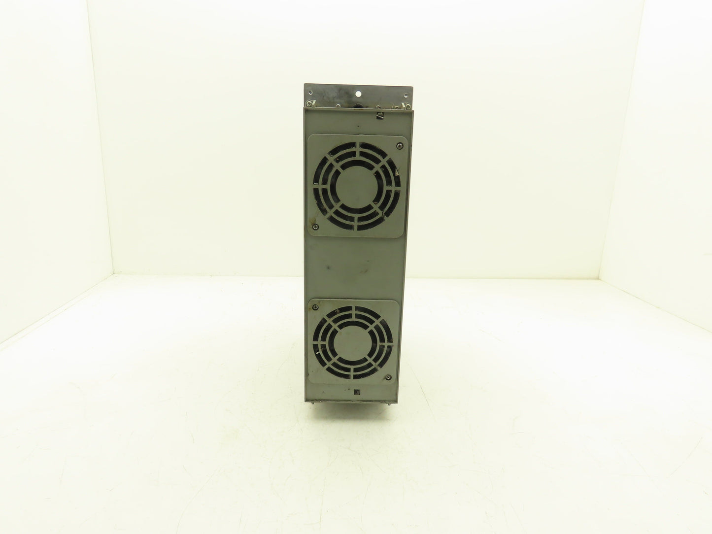 Mitsubishi Electric MDSDHV2-8080W Servo Drive 7kW 3Ph 456v 0-240Hz HW Ver J