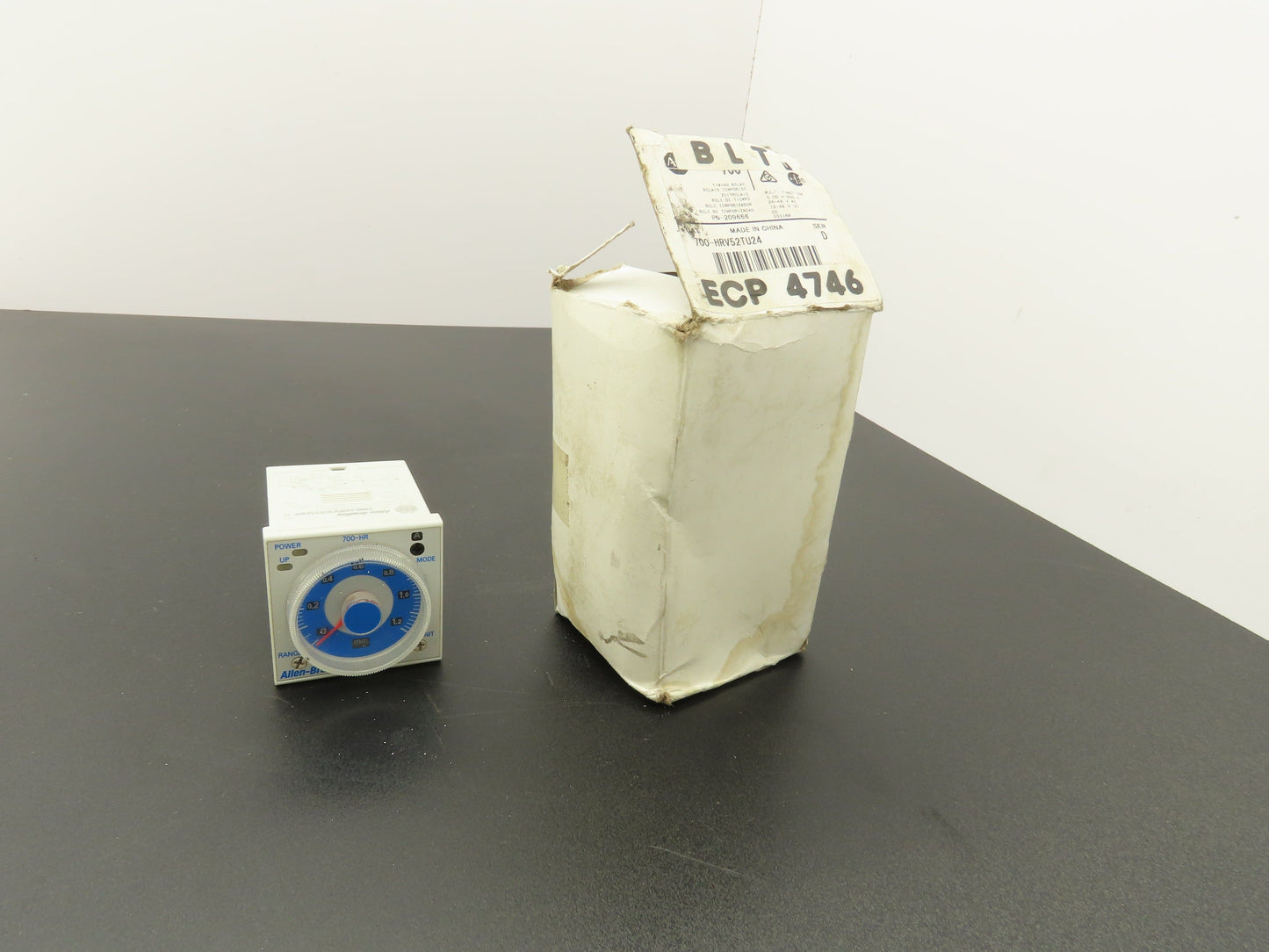 Allen Bradley 700-HRV52TU24 Multi Function Timing Relay 1/6Hp 0.05s-300h Ser D