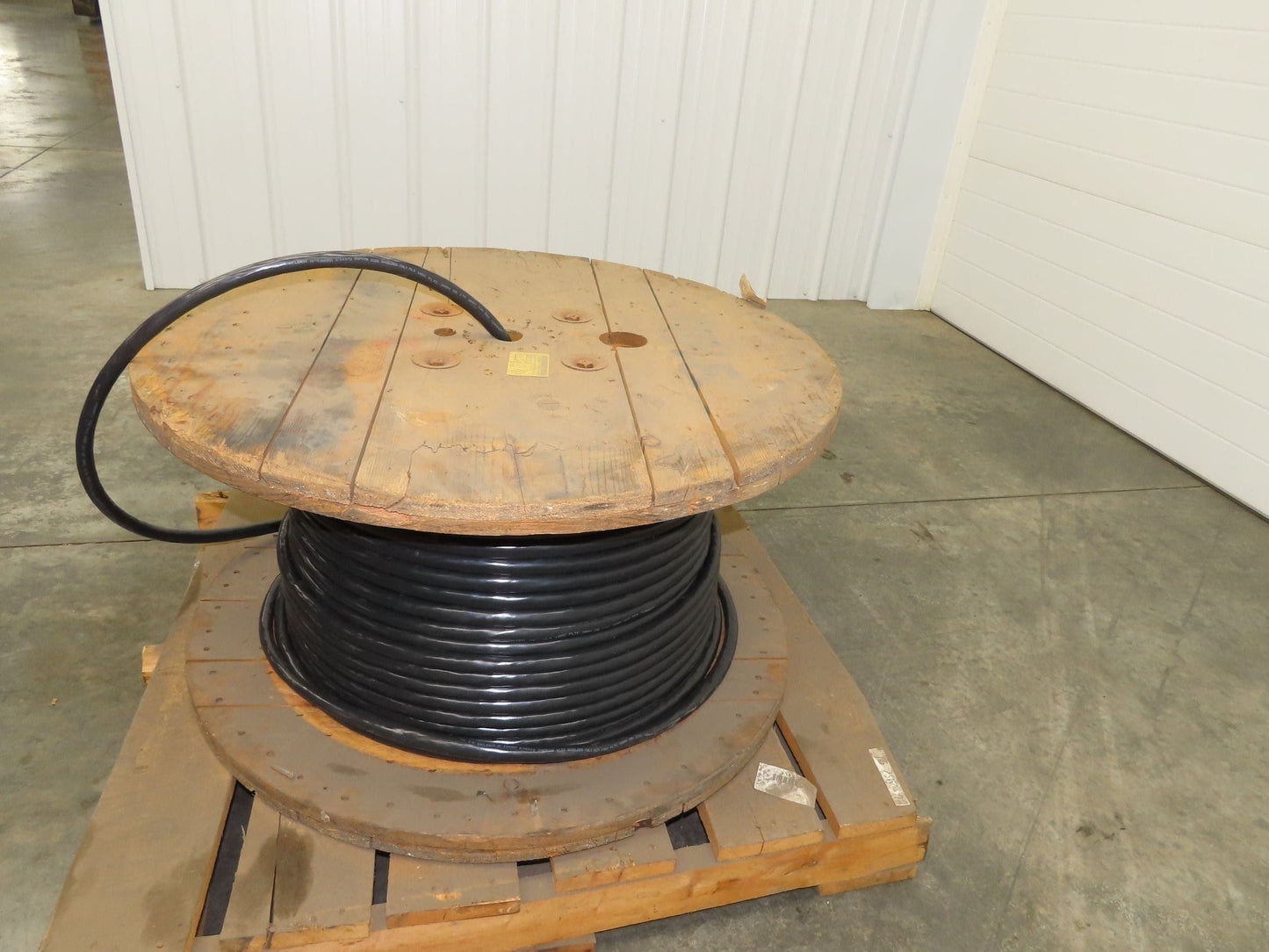 Belden G 1060A Multi-Conductor Wire 24PR/20AWG 300V Shielded Tray Cable 100'