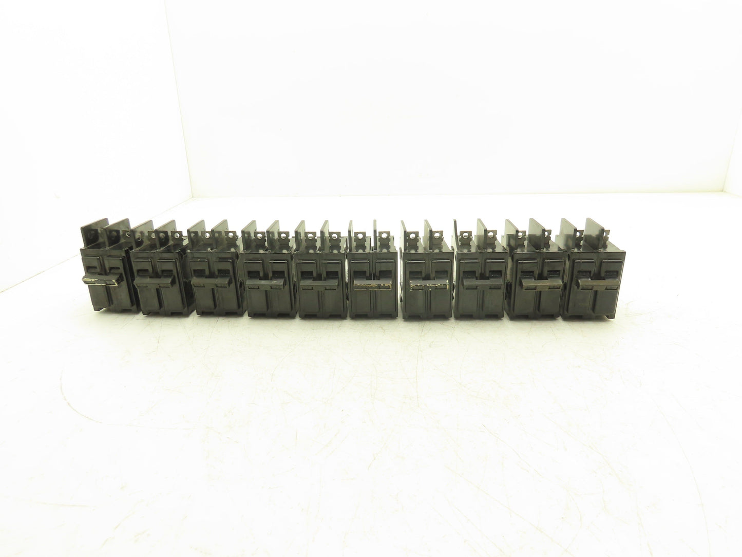ITE BQ2-B020 Circuit Breaker 20A 120/240V Type EQ-B Lot of 10
