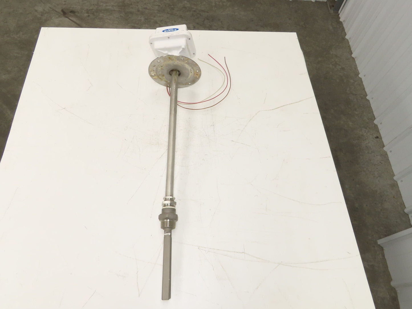 Bindicator LP11A1DA30 Pulse Point Vibrating Fork Level Sensor 31" Probe 8"Flange