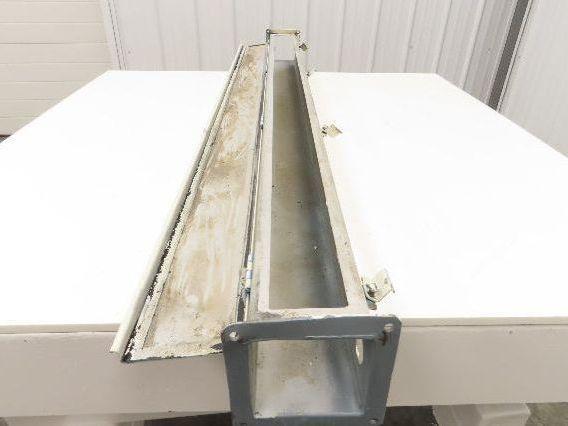 Wiegmann JW45 4"x4" Wireway Straight 60" Section Feed Through NEMA 12 Hoffman