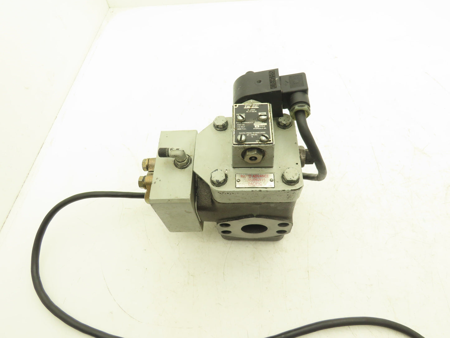 Pacific 10MJ26W15 Hydraulic Press Brake Advance Valve 3000psi P31 Solenoid 115V