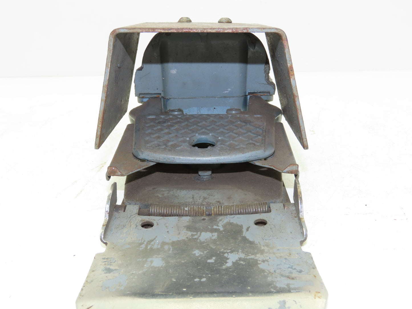 Allen Bradley 805-HS4G Foot Pedal Switch Gated Full Shield Ser E NEMA A600